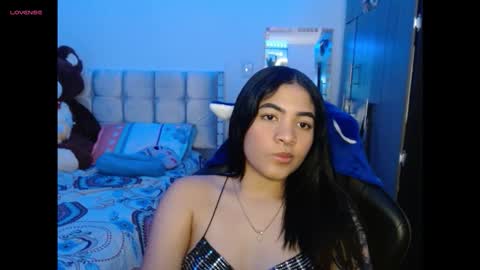 Snapshot of caylinn19 chatting on September 25, 4:19 am Caylinn online show from September 25, 4:19 am