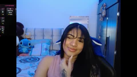 Snapshot of caylinn19 chatting on September 20, 4:37 am Caylinn online show from September 20, 4:37 am