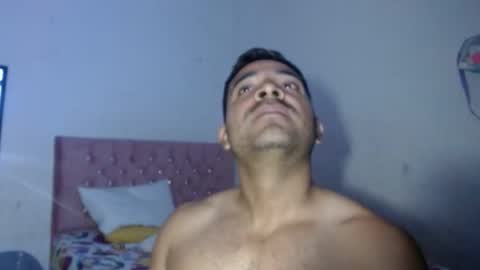 camilo online show from May 4, 1:17 pm