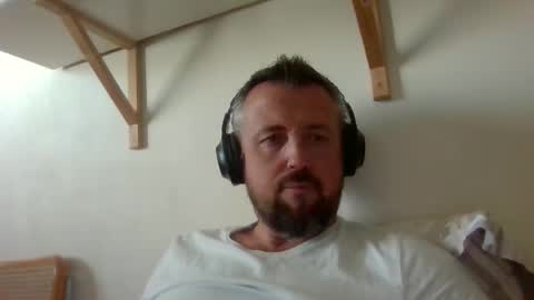 Snapshot of cebcool chatting on October 5, 9:50 am Sb online show from October 5, 9:50 am