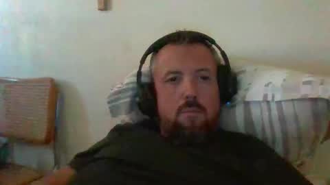 Snapshot of cebcool chatting on October 12, 2:53 pm Sb online show from October 12, 2:53 pm