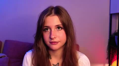 Lina  online show from October 22, 7:59 pm