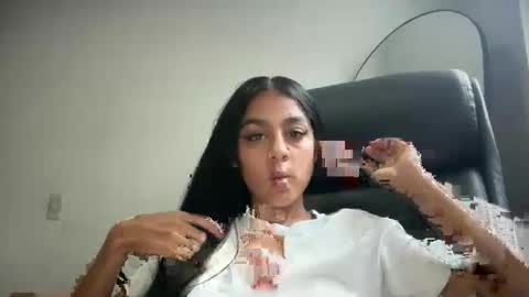 ceci1218 online show from April 24, 6:43 pm