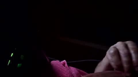 cederrowe887213 online show from April 18, 4:36 am