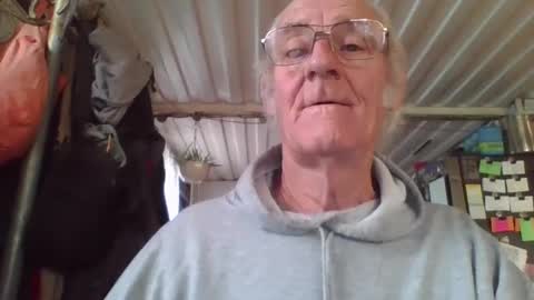 Chuck online show from September 10, 2:29 pm