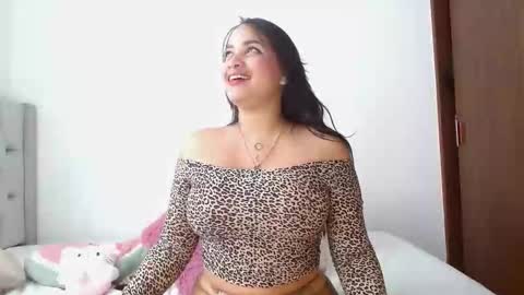 celeneortiiz online show from February 23, 8:11 pm