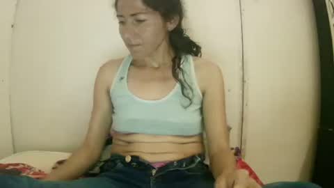 Snapshot of celeste198694 chatting on October 17, 5:28 pm celeste198694 online show from October 17, 5:28 pm