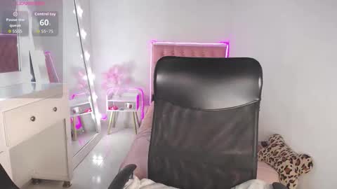 Snapshot of celeste__sweetx chatting on October 21, 2:38 am Celeste Sweet online show from October 21, 2:38 am