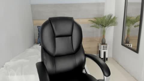 Celestica online show from October 11, 9:51 pm