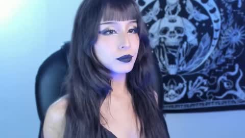   online show from February 17, 6:42 am