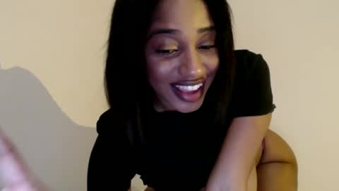 Celine Costas online show from February 5, 5:52 am