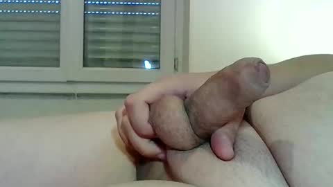 Snapshot of ceridwen800 chatting on October 10, 11:38 am Artemis online show from October 10, 11:38 am