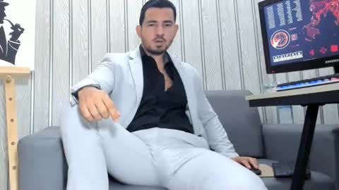 Cesar online show from April 22, 4:58 pm