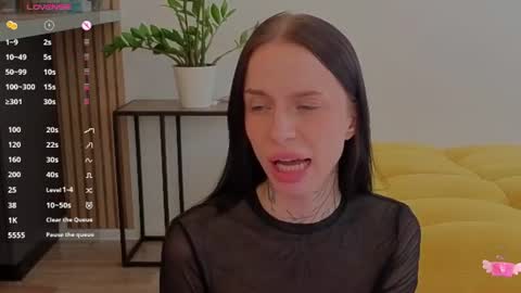 Livia online show from July 28, 2:05 pm