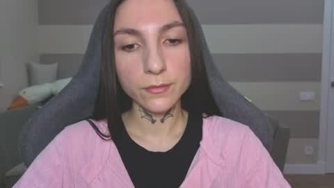 Kate online show from May 6, 6:52 am