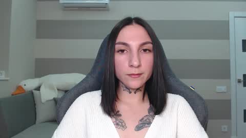 Kate online show from February 25, 6:44 pm