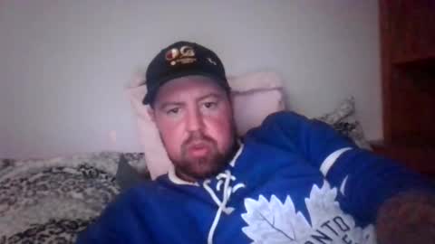 chad25old online show from May 27, 3:47 am