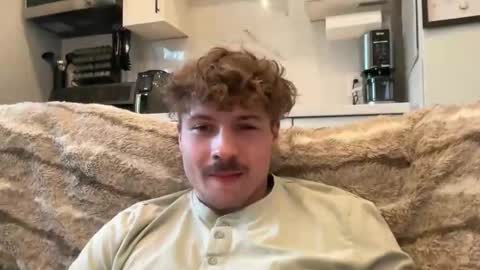 ChadTitan online show from April 8, 11:19 pm