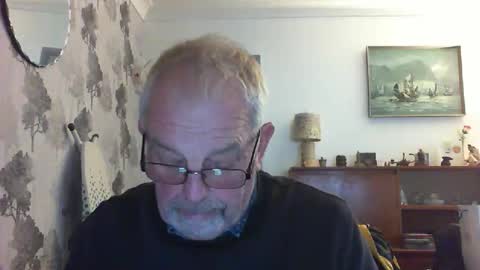 Champers online show from February 1, 9:39 am