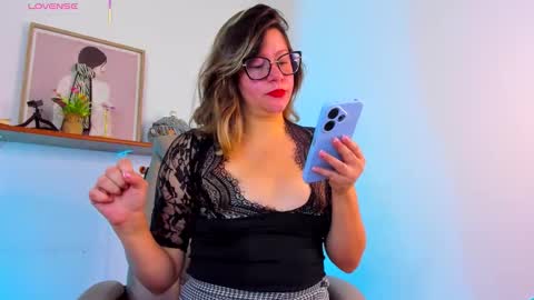 chanell online show from January 17, 2:04 pm