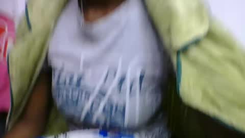 chantale483461 online show from July 26, 7:06 am