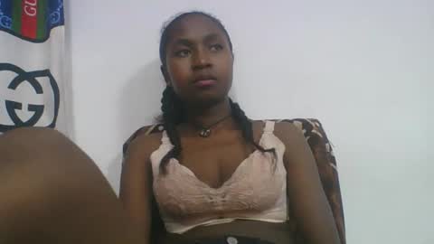 chantale483461 online show from March 23, 9:03 am