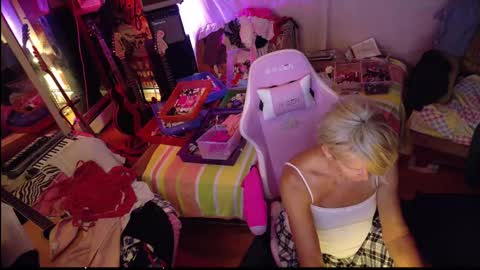 Charli online show from September 30, 12:54 am