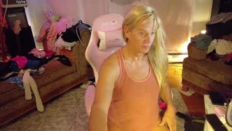 Charli online show from October 20, 10:48 pm