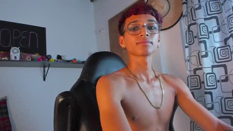 Charles Russo online show from December 5, 11:01 am