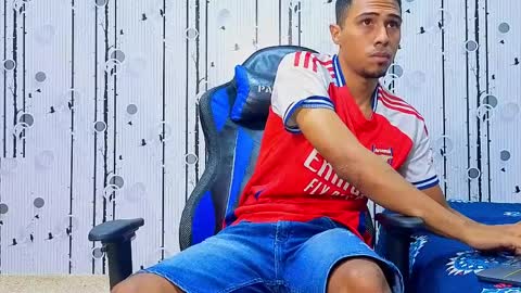 charlies_fox online show from April 7, 7:16 pm