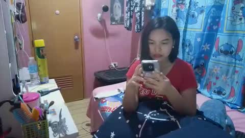 Sweetieeche online show from April 27, 9:18 am