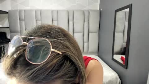 Charlot milf online show from April 13, 11:25 am