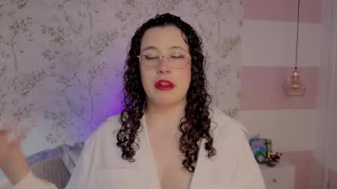 You honey online show from March 15, 1:03 pm