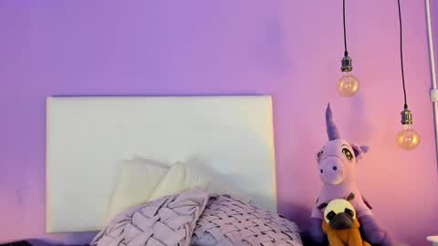 Char 3 online show from September 24, 2:57 pm