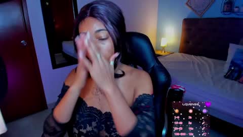 Charlotte  online show from April 8, 6:55 pm