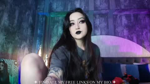 Charlotte online show from February 2, 9:11 pm