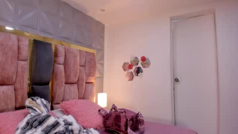 Charlotte Icee online show from February 28, 5:17 pm