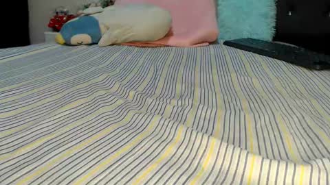 charlottee07 online show from December 20, 5:03 am