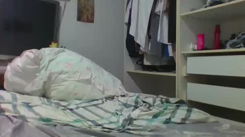 charly990279 online show from March 7, 3:06 am