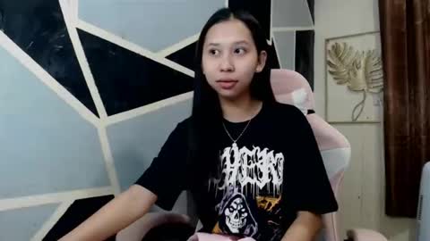 Charm online show from December 22, 4:41 am