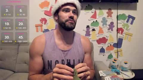 Onlyfans chasingfit Instagram the arguer Twitter chasingfitOF online show from December 23, 2:18 am