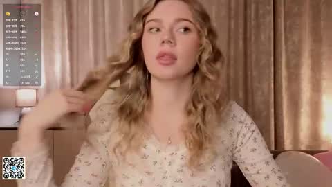 Emilia online show from June 13, 4:23 am