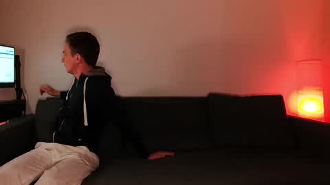 Chasing Rabbit online show from October 6, 8:59 pm