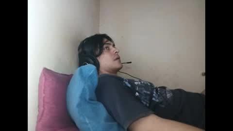 OnlyChayno online show from April 19, 8:00 pm