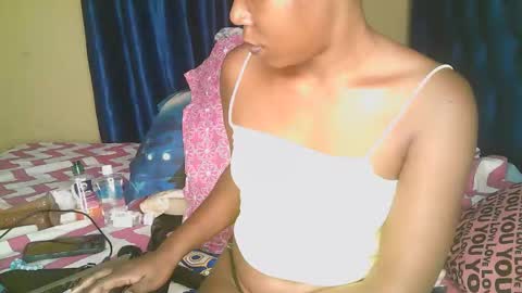 cheekssav8 online show from April 12, 9:30 pm