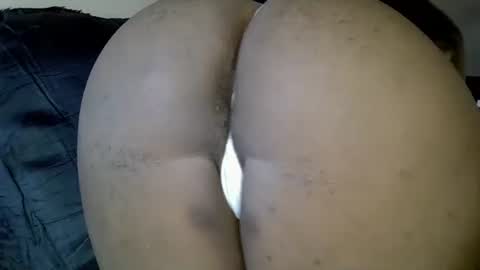 cheeky_charms online show from June 1, 8:59 am