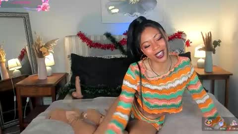 Chelseaquinn online show from December 16, 7:37 am