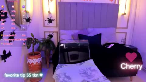 Snapshot of cherry_blushh chatting on October 9, 11:54 pm cherry_blushh online show from October 9, 11:54 pm