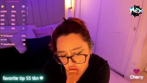 Snapshot of cherry_blushh chatting on September 24, 9:43 pm cherry_blushh online show from September 24, 9:43 pm