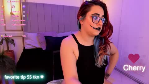 Snapshot of cherry_blushh chatting on October 7, 9:55 pm cherry_blushh online show from October 7, 9:55 pm